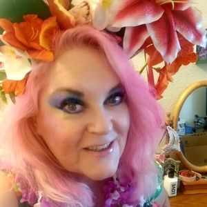 Meet your Posher, Cheryl